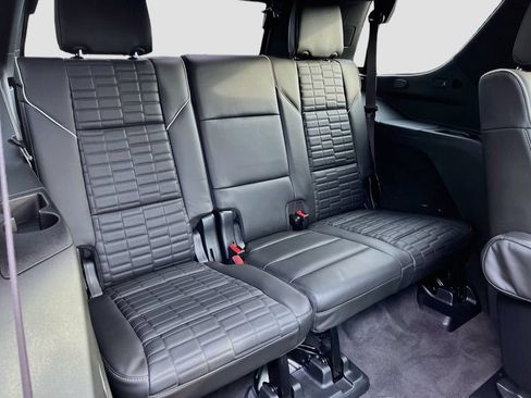 Certified 2024 Cadillac Escalade V AWD/4WD image 36