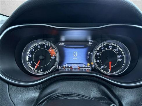 Used 2019 Jeep Compass Trailhawk AWD/4WD image 8
