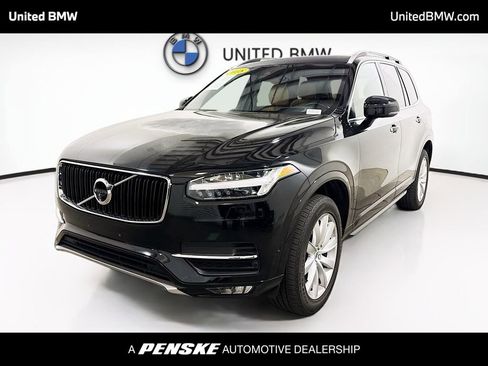 Used 2018 Volvo XC90 T6 Momentum w/ Convenience Package AWD/4WD image 1