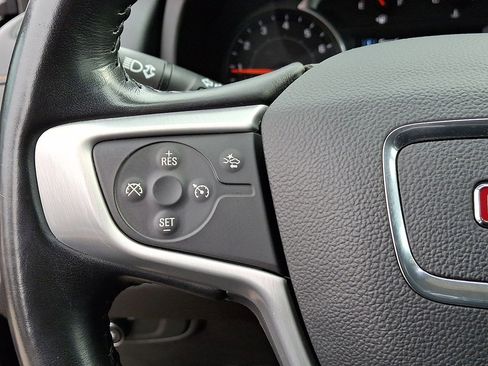 Certified 2021 GMC Terrain SLE w/ Driver Convenience Package image 17