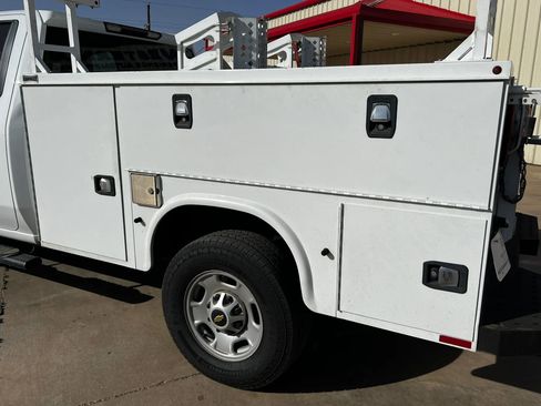 Used 2021 Chevrolet Silverado 2500 W/T w/ WT Fleet Convenience Package RWD image 5