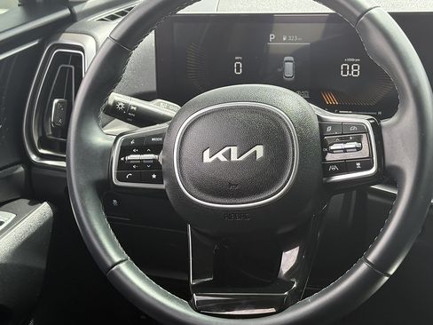 Used 2025 Kia Sorento S w/ Panoramic Sunroof Package FWD image 22
