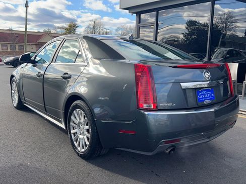 Used 2011 Cadillac CTS Luxury image 3