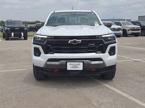 Used 2025 Chevrolet Colorado Z71 image 8