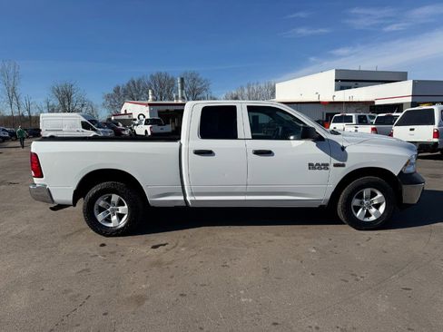 Used 2017 RAM 1500 ST w/ SXT Appearance Group image 6