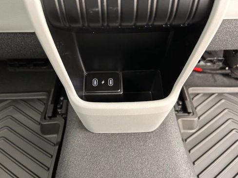 New 2026 Hyundai Kona SE AWD/4WD image 28