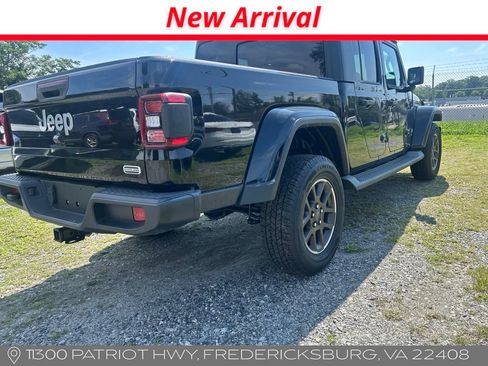 Used 2022 Jeep Gladiator Overland w/ Popular Equipment Package AWD/4WD image 4