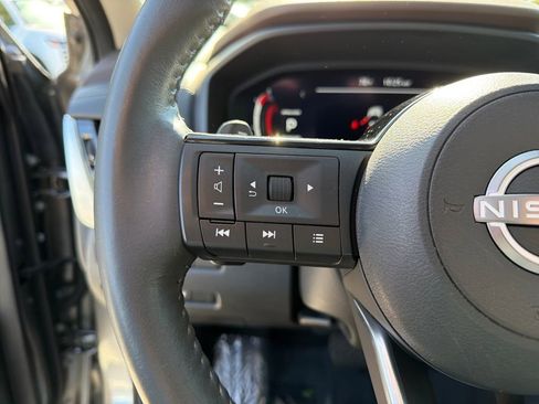 Used 2023 Nissan Rogue Platinum w/ Platinum Premium Package image 23