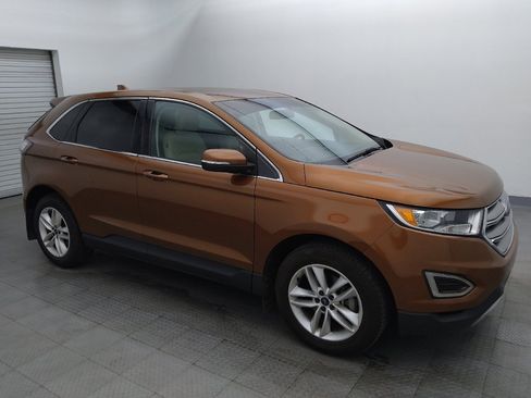 Used 2017 Ford Edge SEL w/ Equipment Group 201A FWD image 11