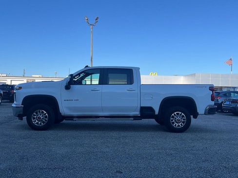 Used 2023 Chevrolet Silverado 2500 LT image 28