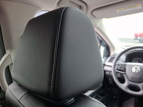 Used 2026 Honda Odyssey EX-L image 9