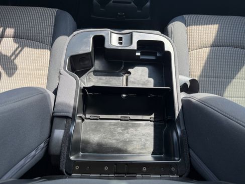 Used 2012 RAM 1500 Tradesman w/ ST Popular Equipment Group AWD/4WD image 19