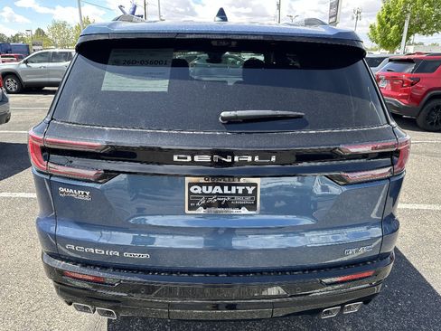 New 2026 GMC Acadia Denali Ultimate w/ LPO, Floor Liner Package AWD/4WD image 5