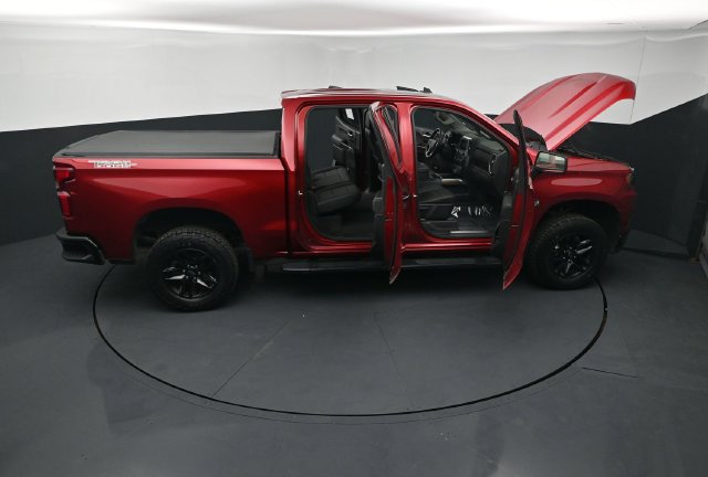 Used 2022 Chevrolet Silverado 1500 LT Trail Boss w/ LT Trail Boss Premium Package AWD/4WD image 30