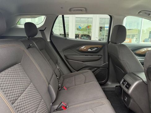 Used 2020 GMC Terrain SLE w/ Driver Convenience Package AWD/4WD image 10