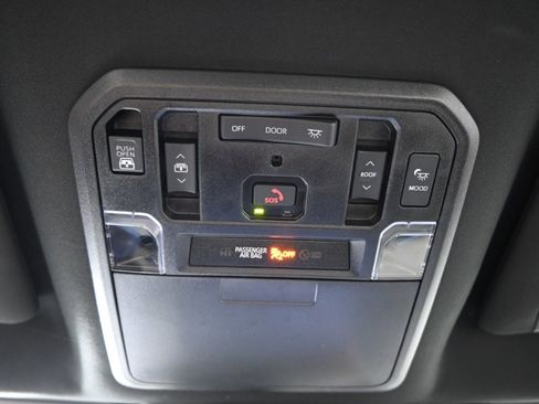 Used 2023 Toyota Tundra Capstone image 35