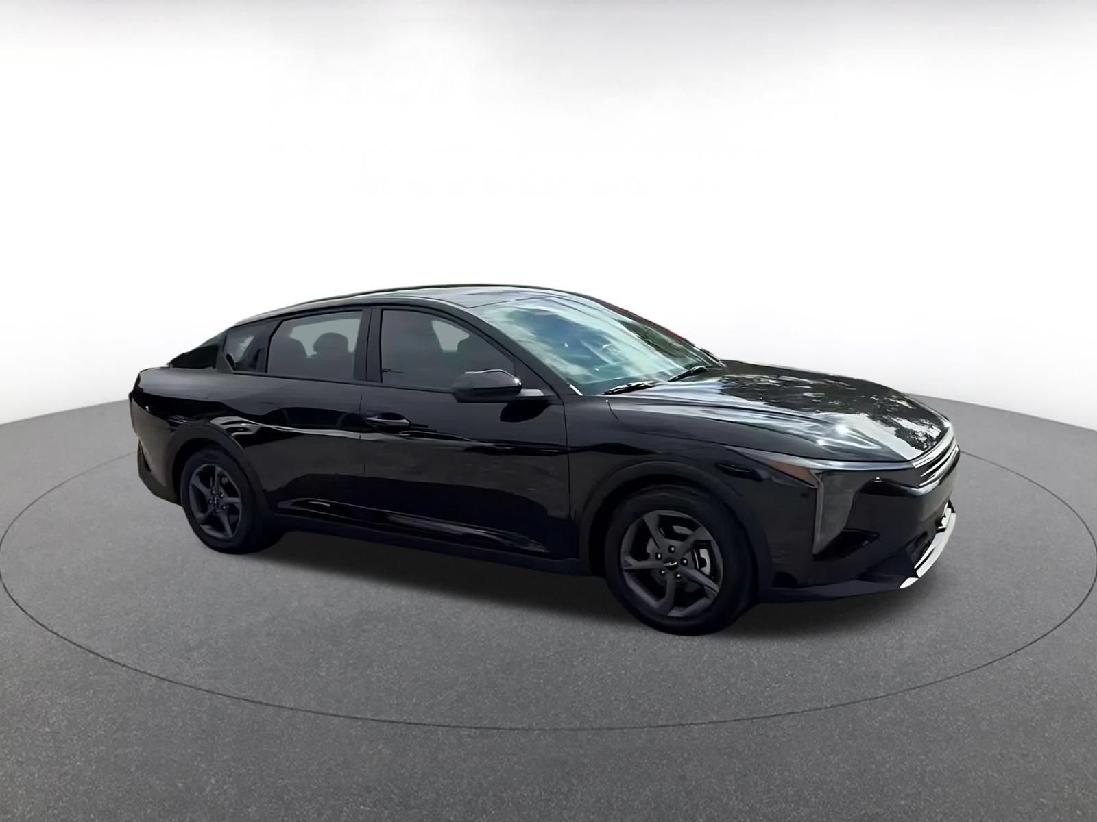 Used 2026 Kia K4 FWD image 8