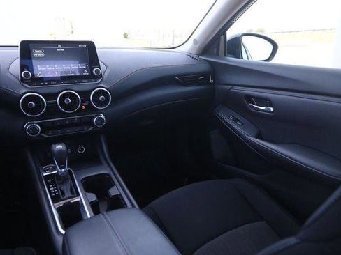 Used 2024 Nissan Sentra SV FWD image 25