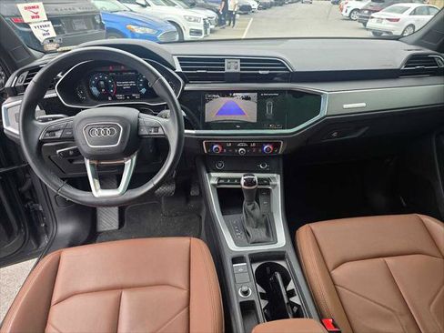 Used 2023 Audi Q3 2.0T Premium w/ Convenience Package AWD/4WD image 21