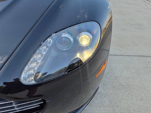 Used 2011 Aston Martin V12 Vantage Base 2dr Coupe image 58