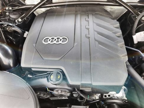 Used 2023 Audi Q5 2.0T Premium w/ Convenience Package AWD/4WD image 29