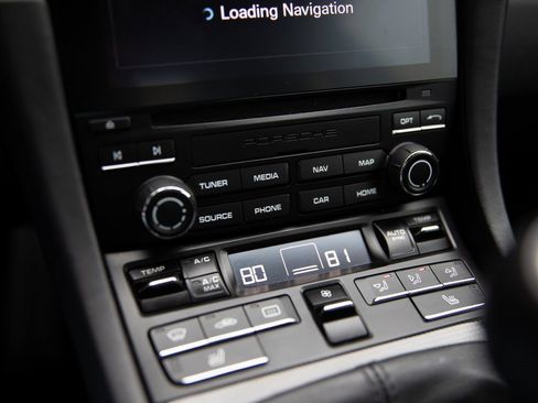 Certified 2019 Porsche 911 Carrera 4 GTS image 16