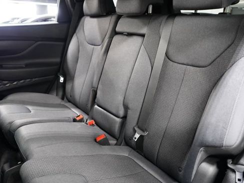 Used 2020 Hyundai Santa Fe SE FWD image 16