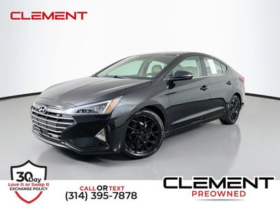 Used 2019 Hyundai Elantra Limited w/ Ultimate Package 02
