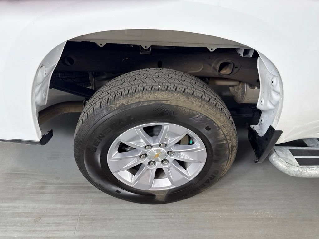 Used 2025 Chevrolet Silverado 1500 W/T RWD image 12