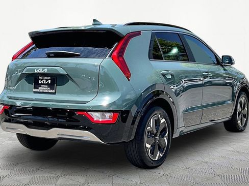 Used 2024 Kia Niro Wind FWD image 2