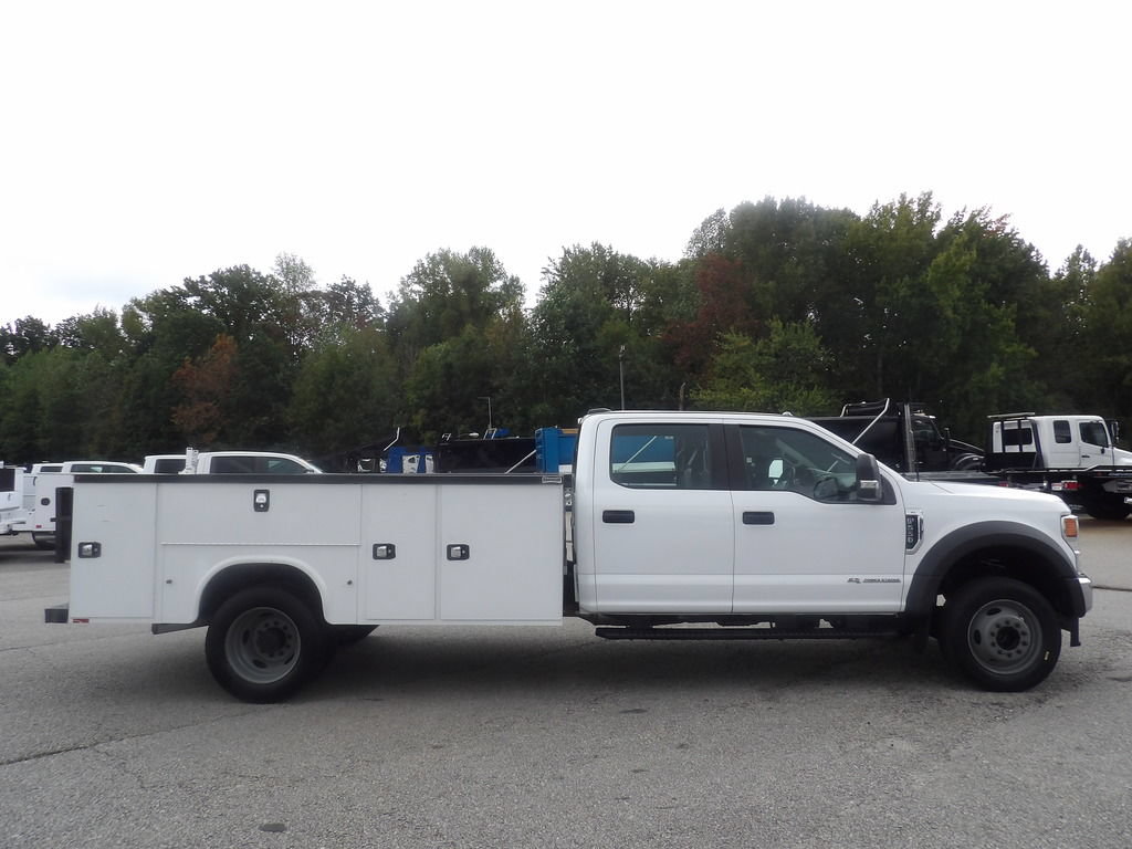 Used 2022 Ford F550 2WD Crew Cab Super Duty w/ Power Equipment Group image 9