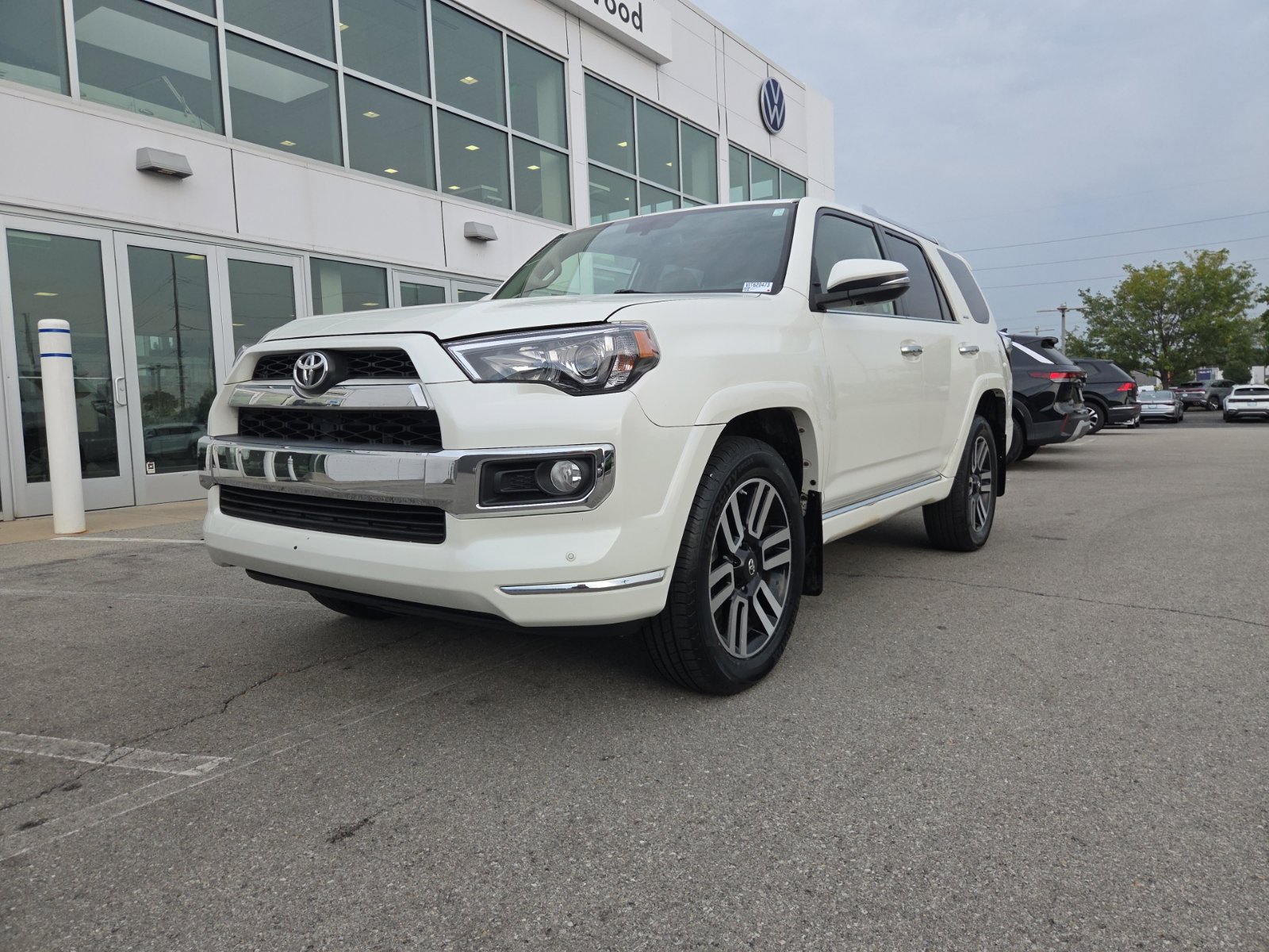 Used 2019 Toyota 4Runner Limited AWD/4WD image 11