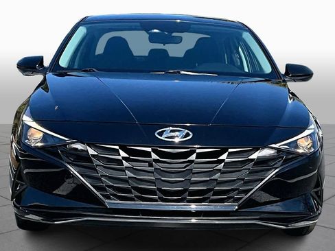 Used 2023 Hyundai Elantra SEL image 4