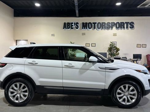 Used 2018 Land Rover Range Rover Evoque AWD/4WD image 8