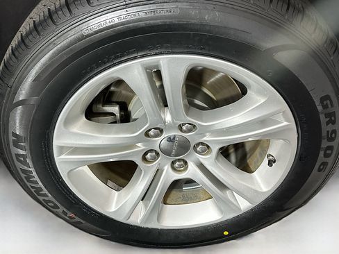 Used 2022 Dodge Charger SXT image 11