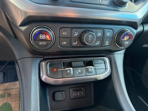 Used 2020 GMC Acadia AT4 w/ Driver Alert Package II image 26