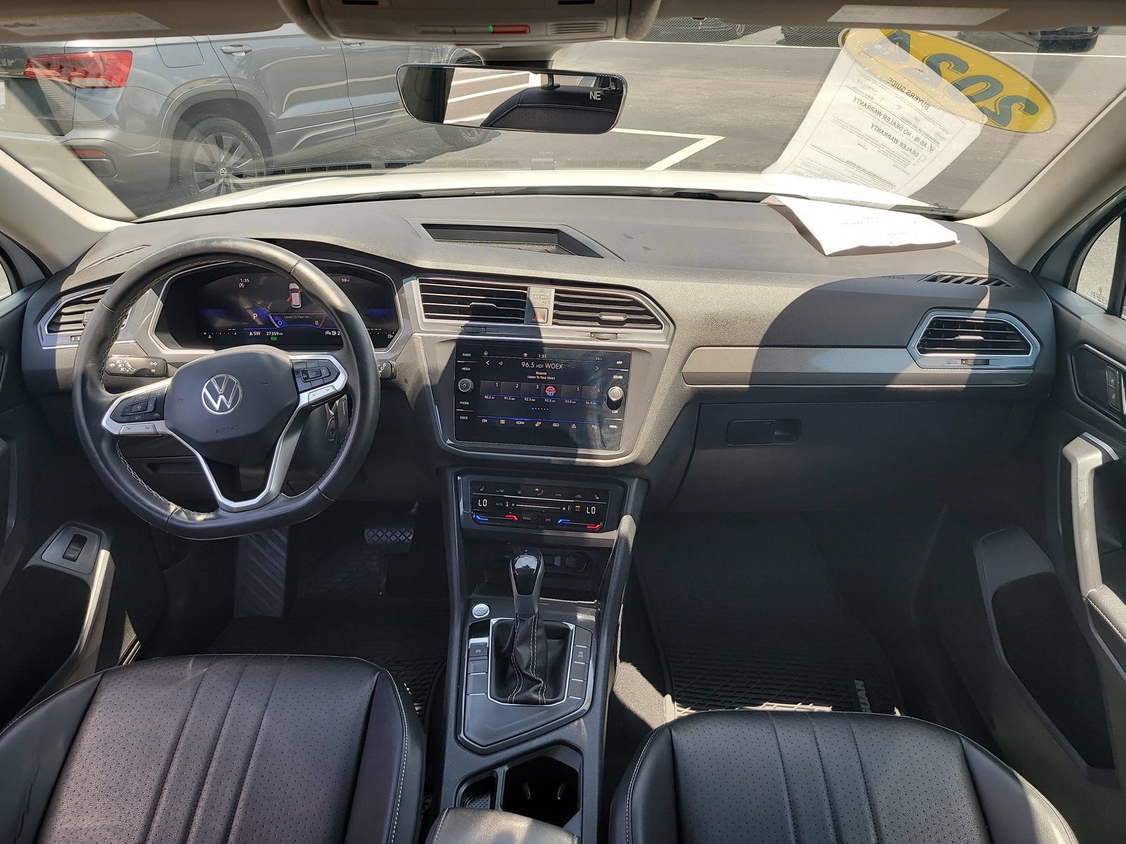 Used 2024 Volkswagen Tiguan SE FWD image 12