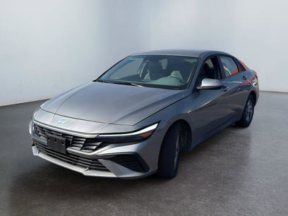 Certified 2024 Hyundai Elantra SE