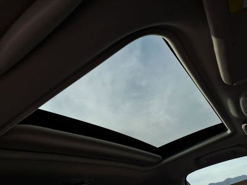 Certified 2025 Subaru Crosstrek 2.0i Premium image 18