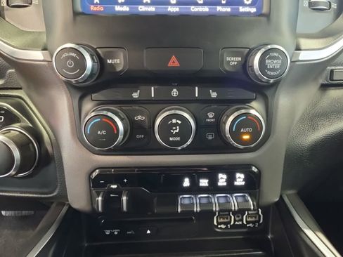 Used 2019 RAM 1500 Big Horn AWD/4WD image 26