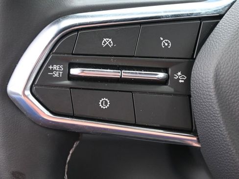 Used 2025 Chevrolet Traverse Z71 w/ Driver Confidence Package AWD/4WD image 12