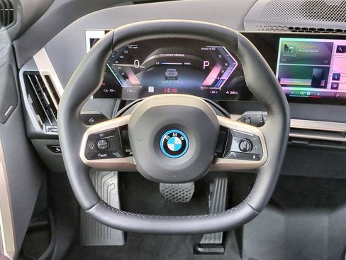 New 2025 BMW iX xDrive50 w/ Premium Package image 24