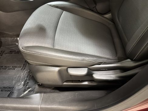 Used 2024 Buick Encore GX Preferred FWD image 16