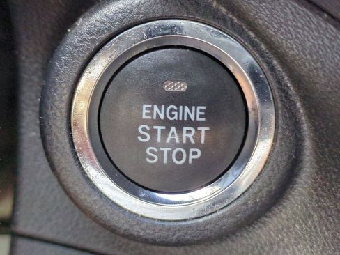 Used 2023 Subaru Crosstrek 2.5i Limited AWD/4WD image 25