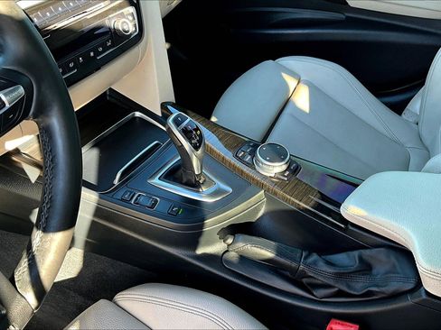 Used 2016 BMW 328i Sedan image 13