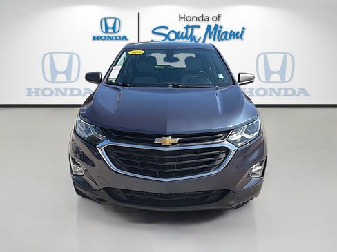 Used 2019 Chevrolet Equinox LS image 2