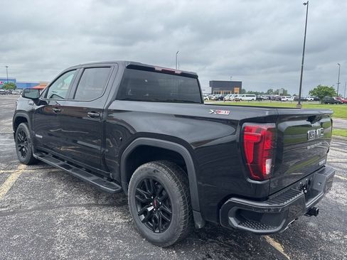 Used 2023 GMC Sierra 1500 Elevation w/ X31 Off-Road Package AWD/4WD image 7