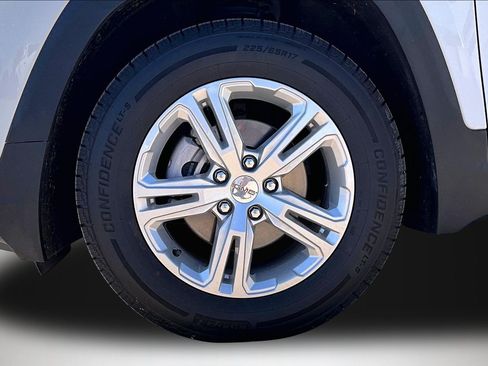 Certified 2024 GMC Terrain SLE FWD image 33