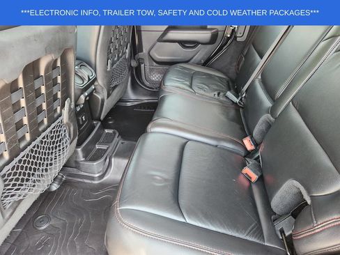 Used 2018 Jeep Wrangler Unlimited Rubicon AWD/4WD image 31