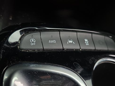 Used 2020 Buick Encore GX Preferred w/ Cold Weather Comfort Package image 21